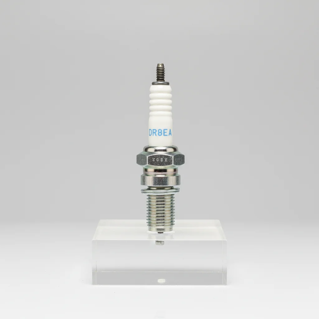 Engine Systems Auto Parts Spark Plug For Motorcycle 7162 DR8EA C7HSA D8EA Motorcycle Parts Cheap Price Motorcycle Accessories