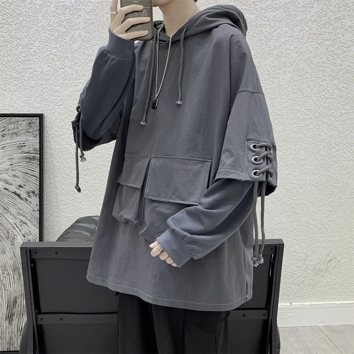 Spring Men Streetwear Pocket Cargo Hooded Hoodies Mens Korean Harajuku Stitched Sleeves Sweatshirts Male Hip Hop Clothing