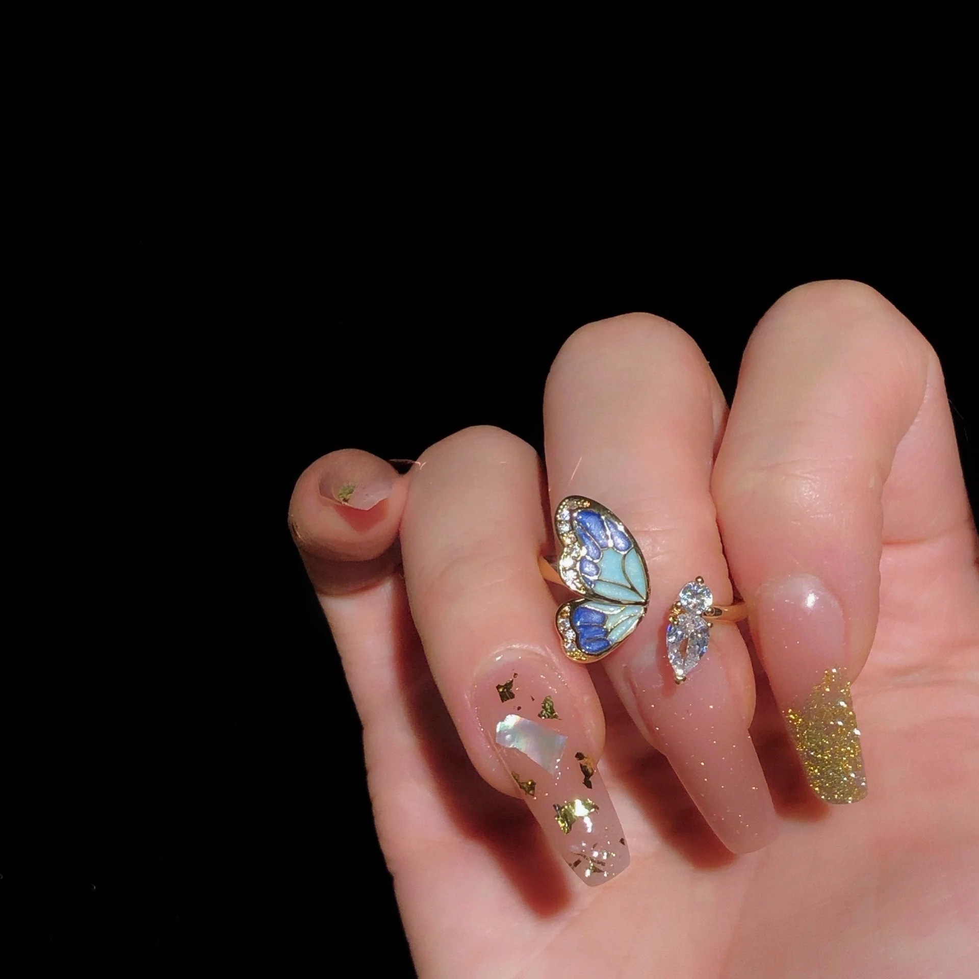 

Adjustable Zirconia Open Ring Cliff Club Court Sle Faion Jewelry for Women Golden Plated Mixed Material