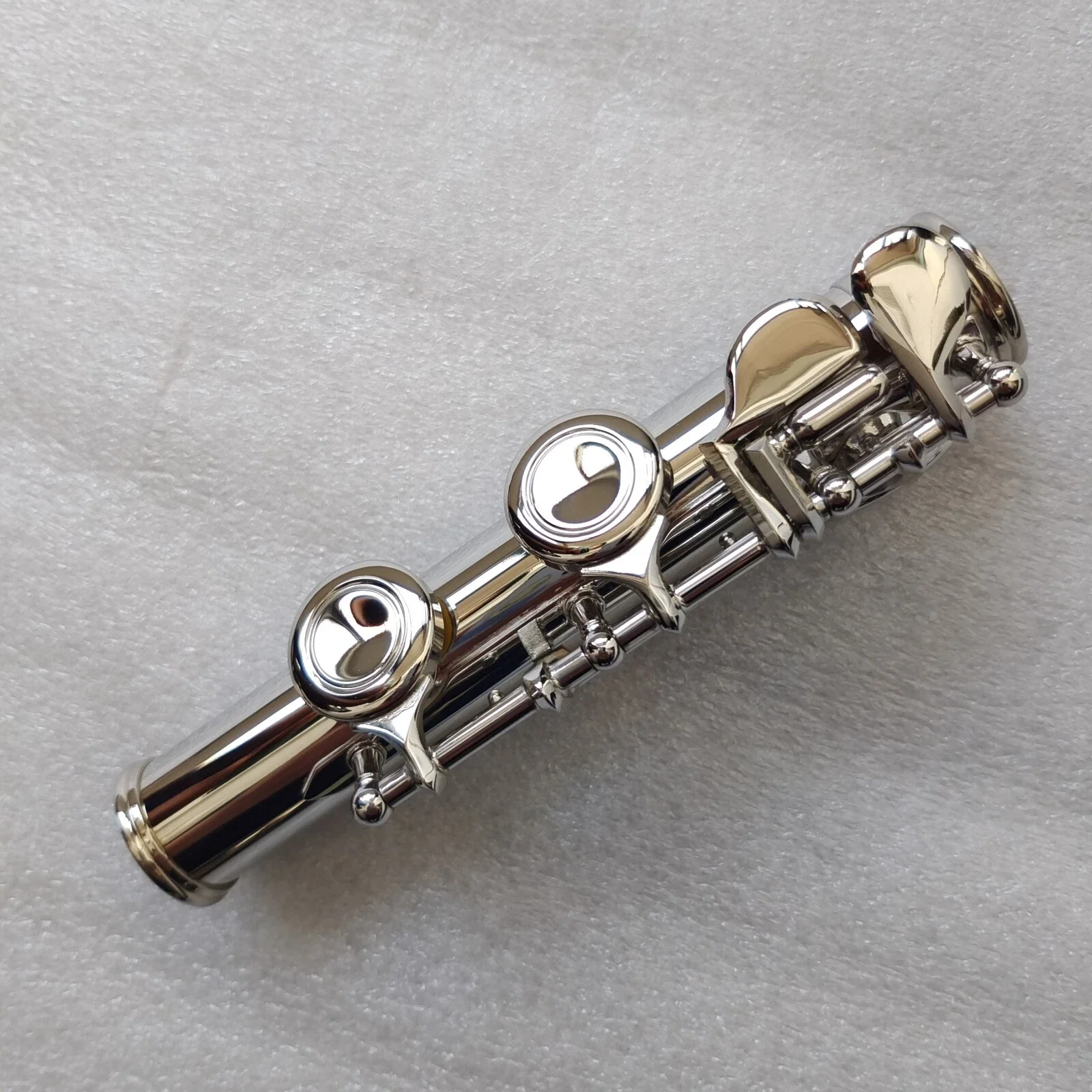 

Flute C Foot Nickel plating