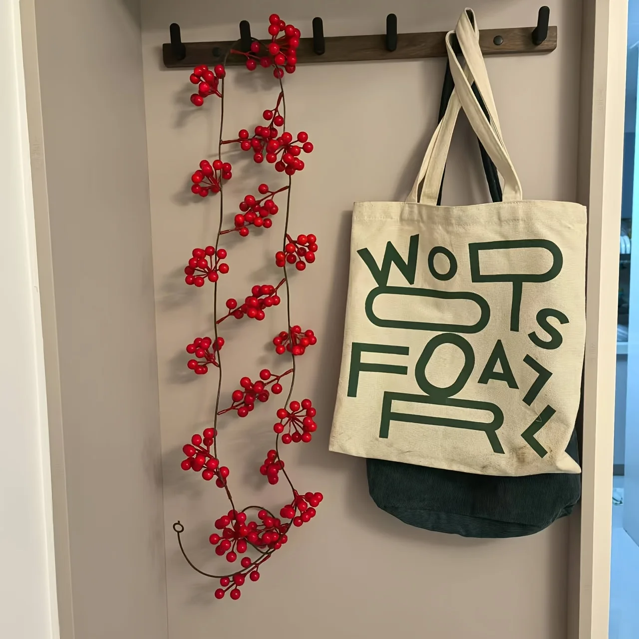 1 قطعة 190 سم كرمة التوت البري الاصطناعية، عيد الميلاد - مناسبة لطاولة الطعام، الاحتفال بالعام الجديد، ديكور حفلات الخطوبة #6