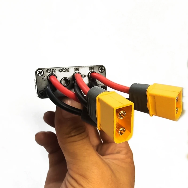 Dual-Cell Battery Module, Dual-Battery Parallel Module Discharges Simultaneously To Increase Current