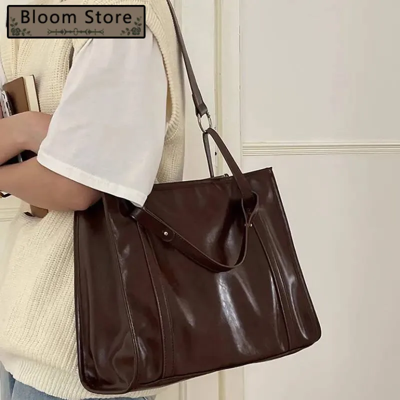 Simple Vintage Design Tote Bags High-Capacity All Match Square Shoulder Underarm Bag Fashion Grunge Y2K Women's Handbags