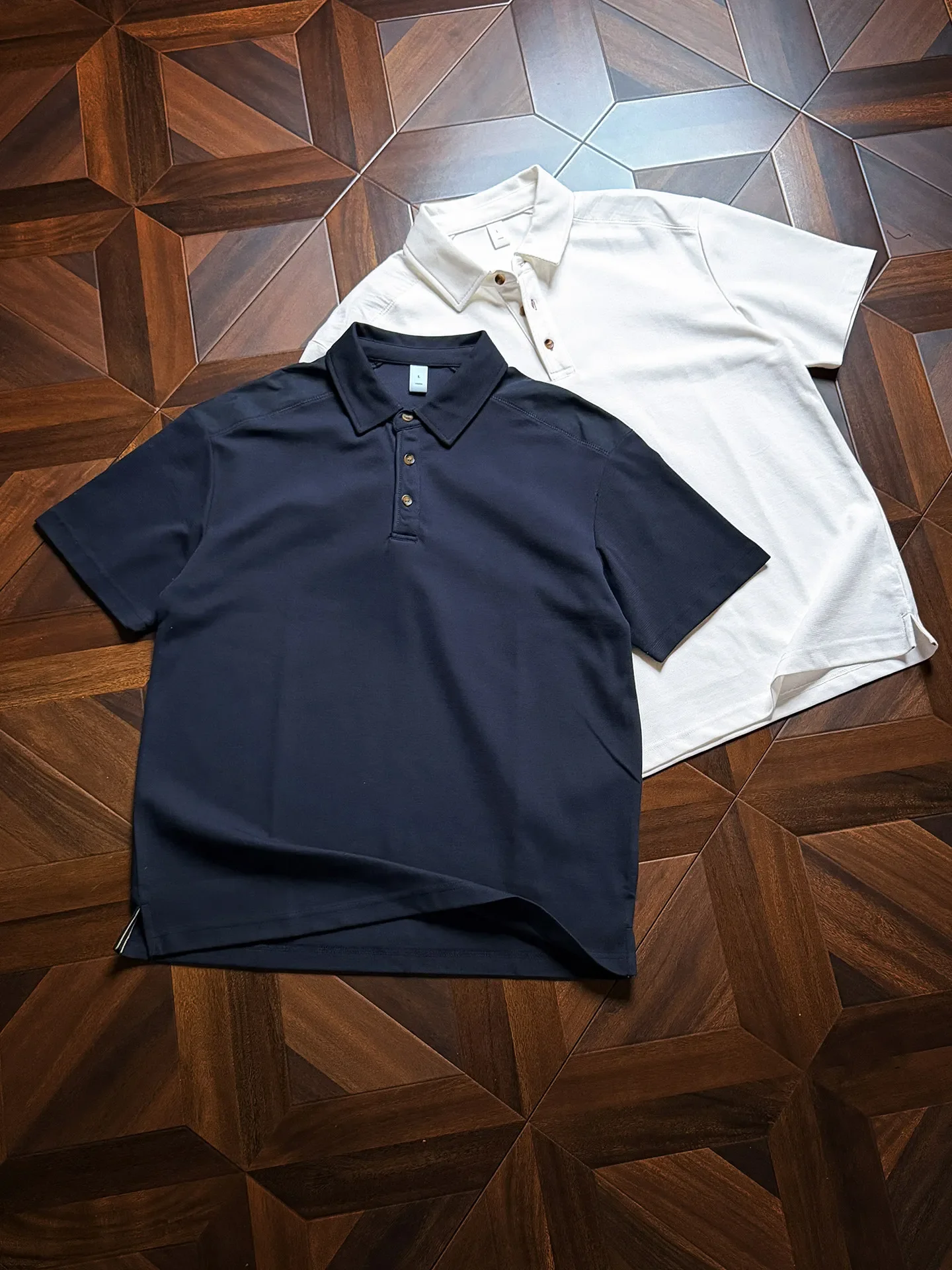 Low-key textured chest bag embellished with 9.1oz short-sleeved T-shirt, high-density breathable lapel polo shirt
