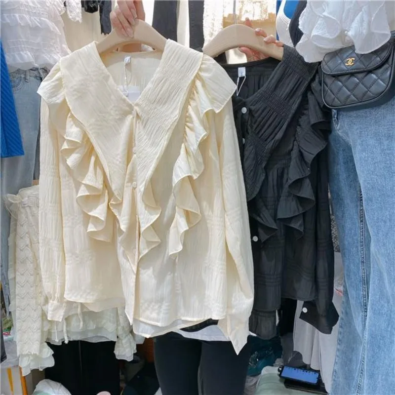 

2025 Autumn Fashionable and Versatile New Loose and Versatile Ruffled V-neck Buttoned Pleated Cardigan