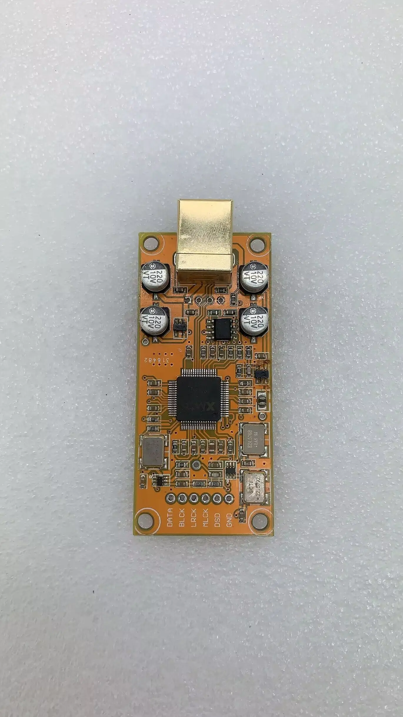 การ์ดลูก U8 XMOS รองรับการ์ดลูกสาวสำหรับเครื่องขยายเสียงสัญญาณเสียง HIFI DIY
