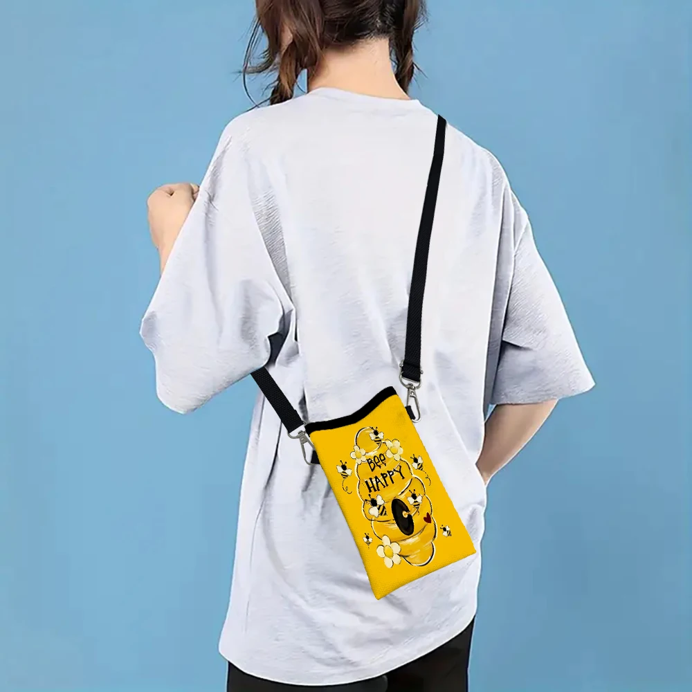 حقيبة كروس Happy Bee محفظة على الوجهين مع حزام كتف قابل للتعديل تصميم للجنسين للاستخدام اليومي محفظة الهاتف 5.18