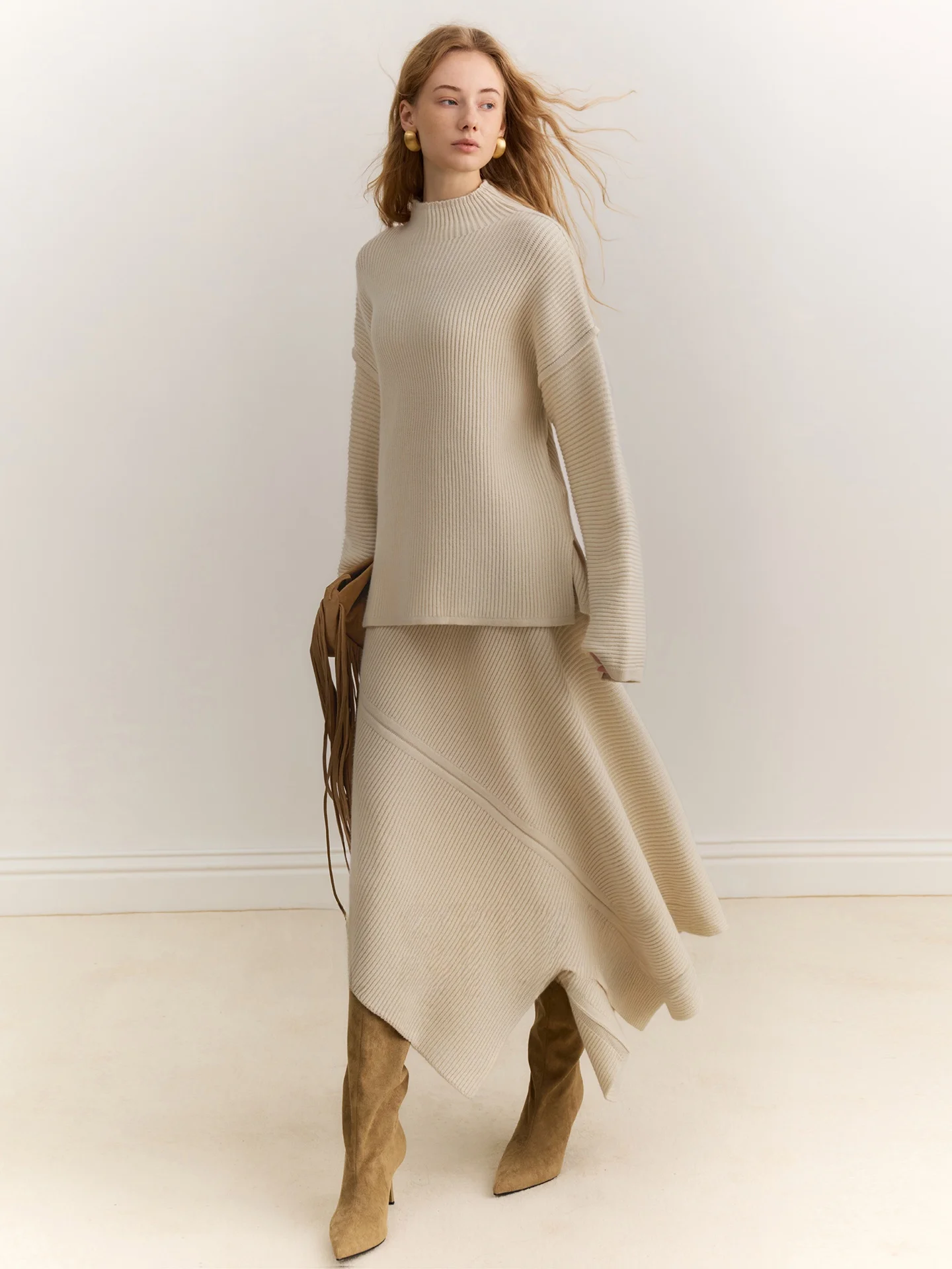 

Original AEL Loose Knitted Woolen Sweater Women's Faion Design Skirt Set Autumn Winter New Arrival French Sle Regula...