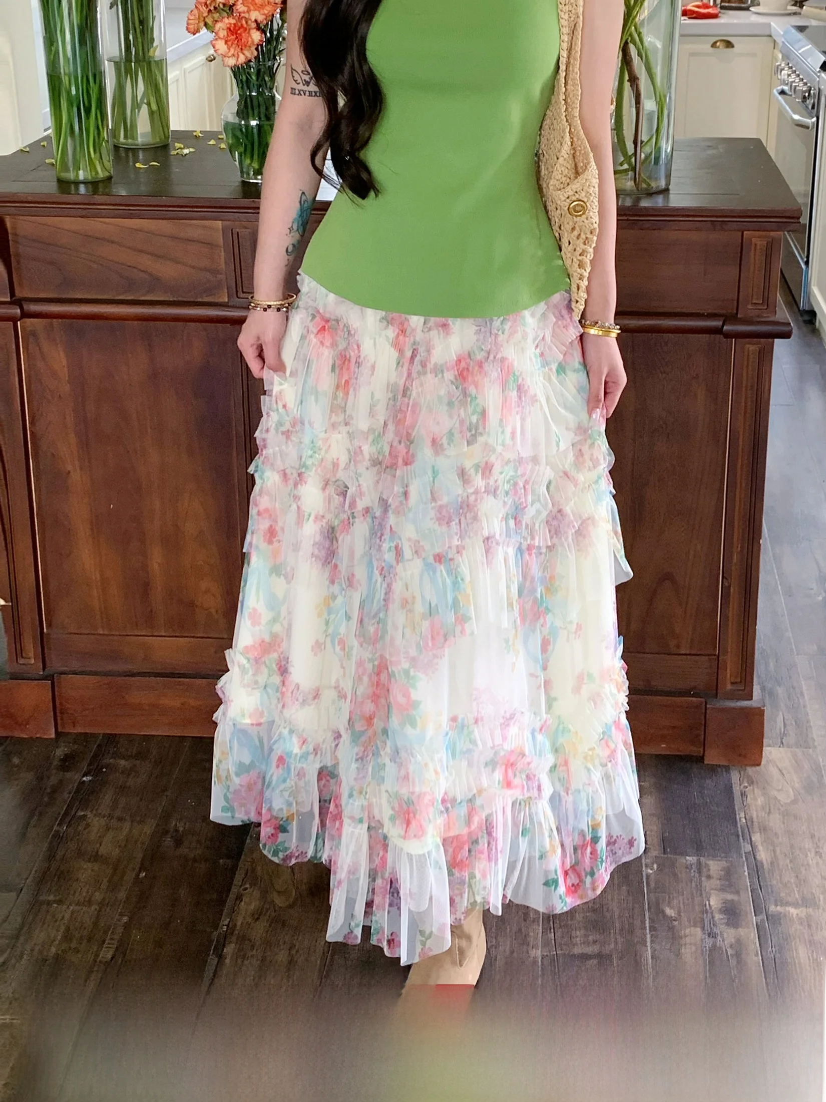 

Elegant Long Floral Lace Skirt Women's Summer plus Size Romantic Slimming High Waist Cake Skirt Casual Style Polyester Fabric