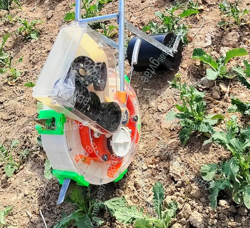 بذارة دفع يدوية للذرة والفول السوداني وفول الصويا وأرز القمح وبذور اللفت متعددة الوظائف آلة زراعية صغيرة عند الطلب 2024 جديد #3