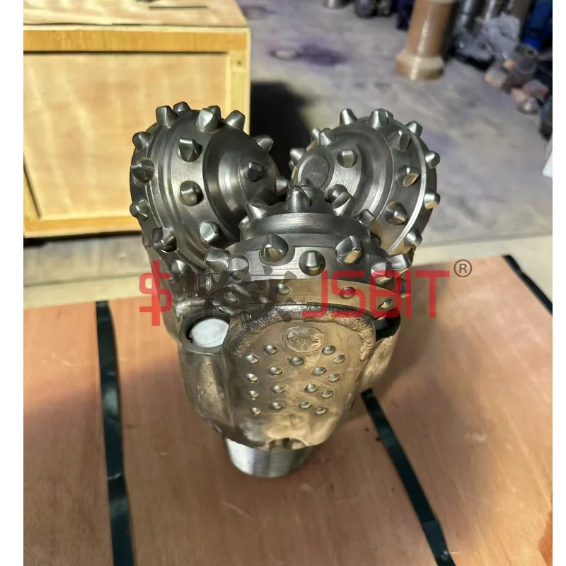 

High Quality 200mm IADC537 Tricone Roller Bits For Water Well Drilling