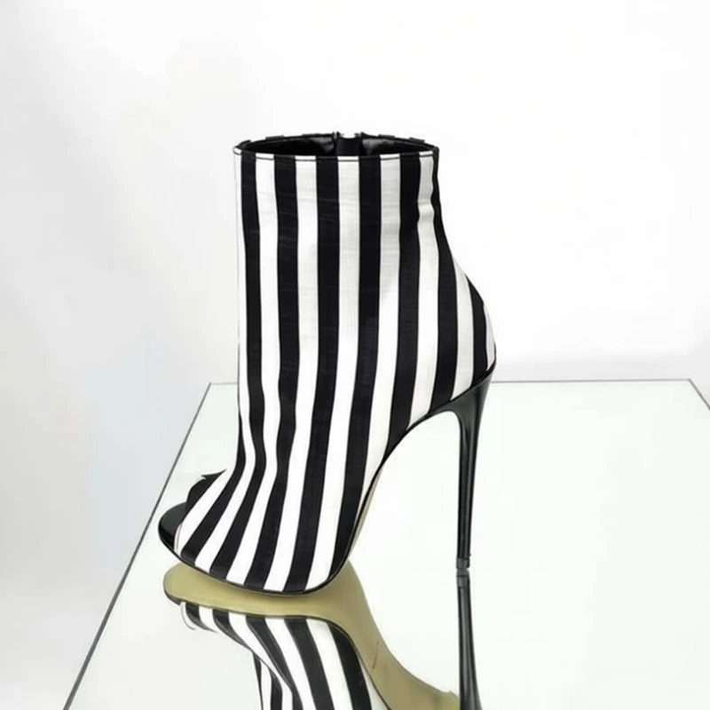 

Сексуальные женские ботильоны в черно-белую полоску, модельные туфли на высоком каблуке с открытым носком, эластичные короткие ботинки без шнуровки по индивидуальному заказу