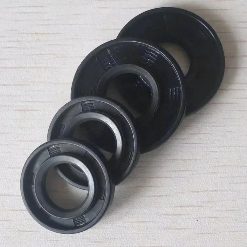 JU64 Oil Seal Plastic  Nitrile Rubber Cover Double Lip with Spring for 45/52/5800 45cc 52cc 58cc Chainsaw Parts