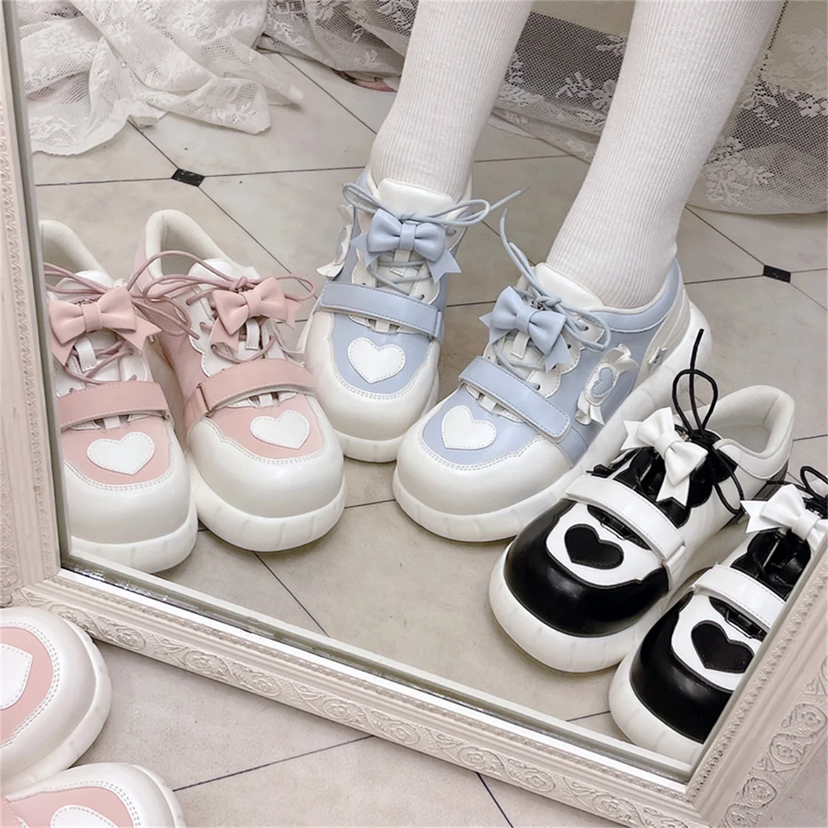 

Japanese Lolita Sweet Girls Shoes Kawaii Student Round Head Flat Bottom Lacing Strap Love Bowknot Cute Sports 1-3cm Pu Shoes