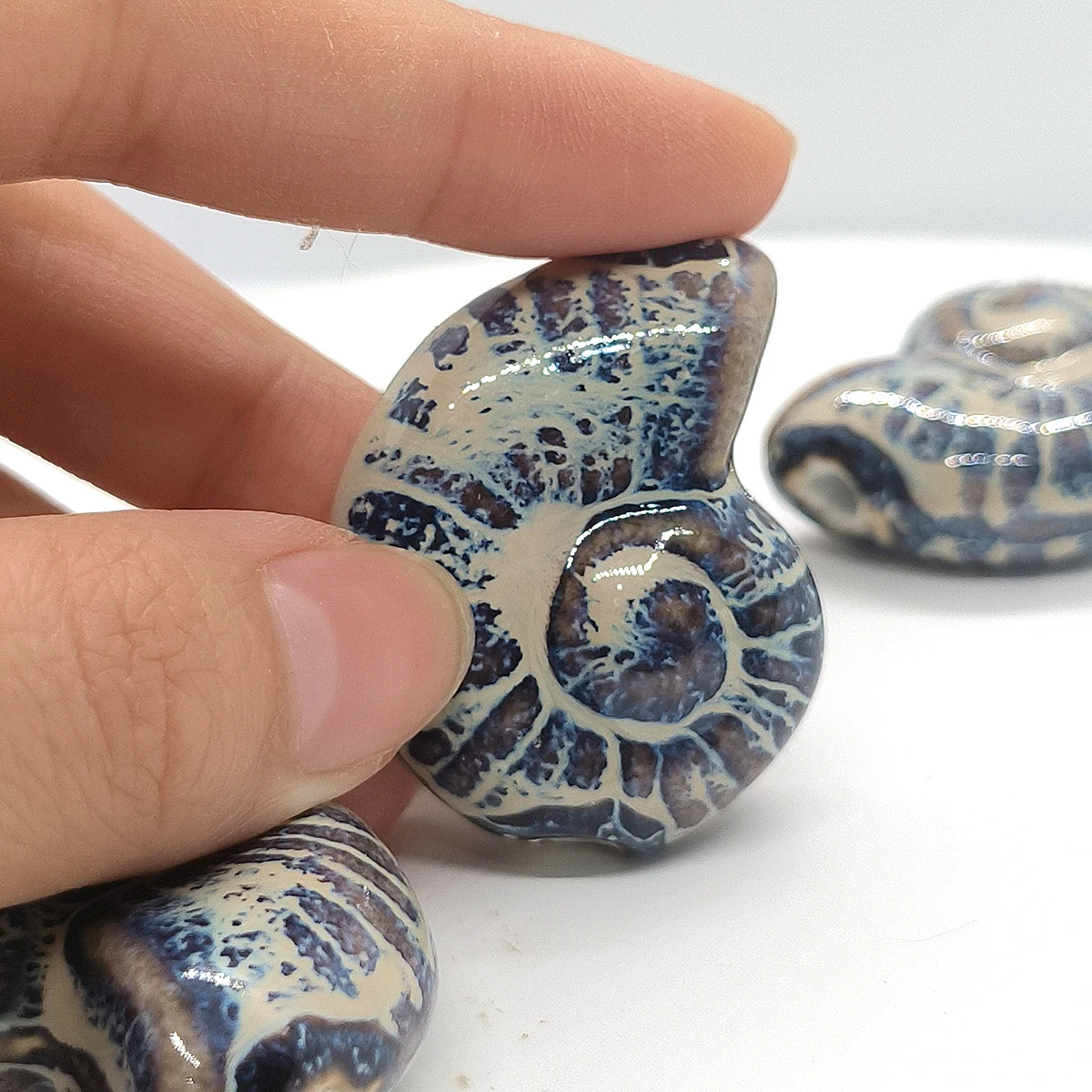 40mm Blue gradient blue spiral big conch ceramic beads for DIY bracelets, necklaces, earrings and keychains
