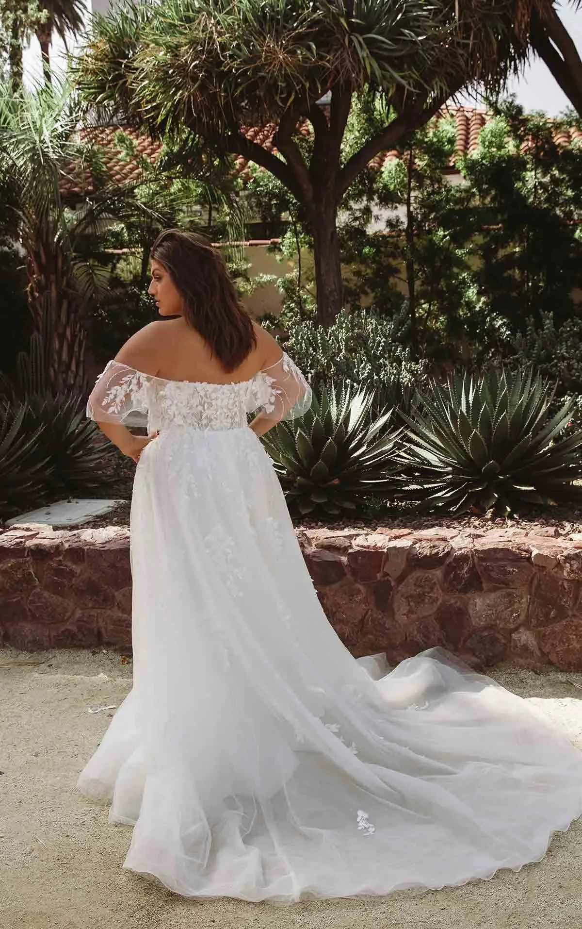 Backless Plus Size Wedding Dresses A-line Off The Shoulder Tulle Appliques Boho Wedding Gown Bridal Dresses Vestidos De Novia