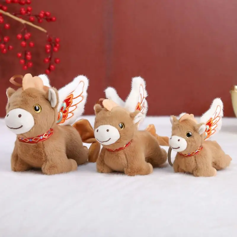 1 pièces cadeau de noël doux cheval volant ornement mignon Mini cheval pendentif porte-clés nouvel an mascotte poney rouge en peluche jouet voiture décor à la maison