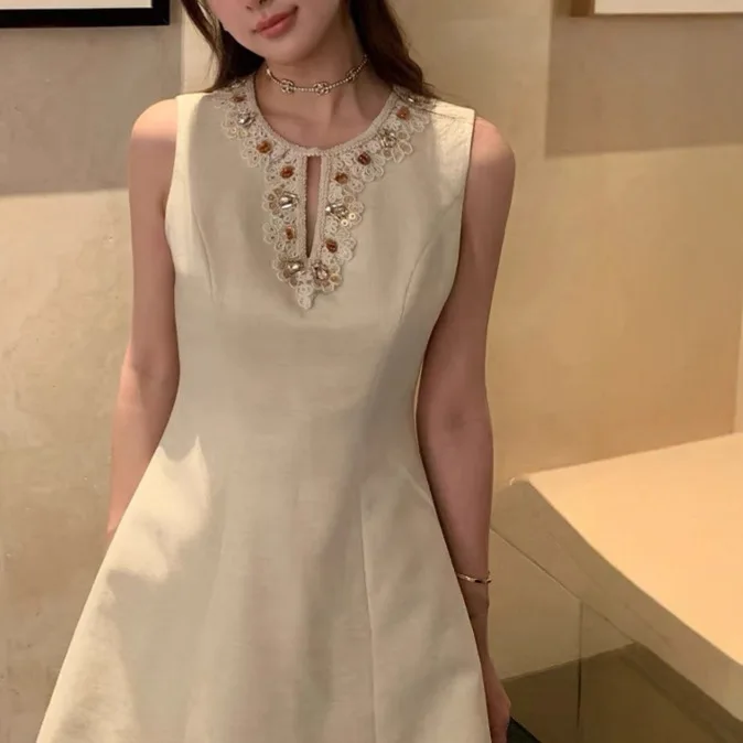 French Elegant Temperament Socialite Party Dresses Diamond Round Neck Sleeveless Loose High Waist A-line Short Tank Dress Women