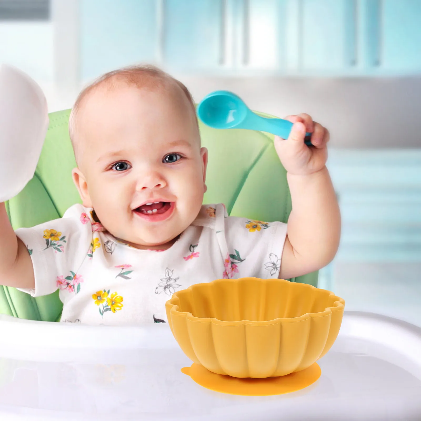 

Силиконовая тарелка-присоска для малышей с цветочным дизайном, для самостоятельного кормления, нескользящая, для стола, для сбора остатков еды