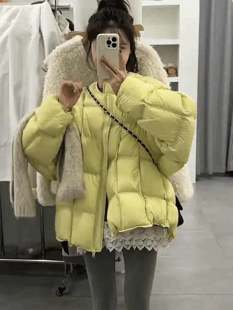 

Short Puffy White Duck down Jacket Women's round Neck Bread Style Outerwear Korean Version Thickened Winter New Arrival