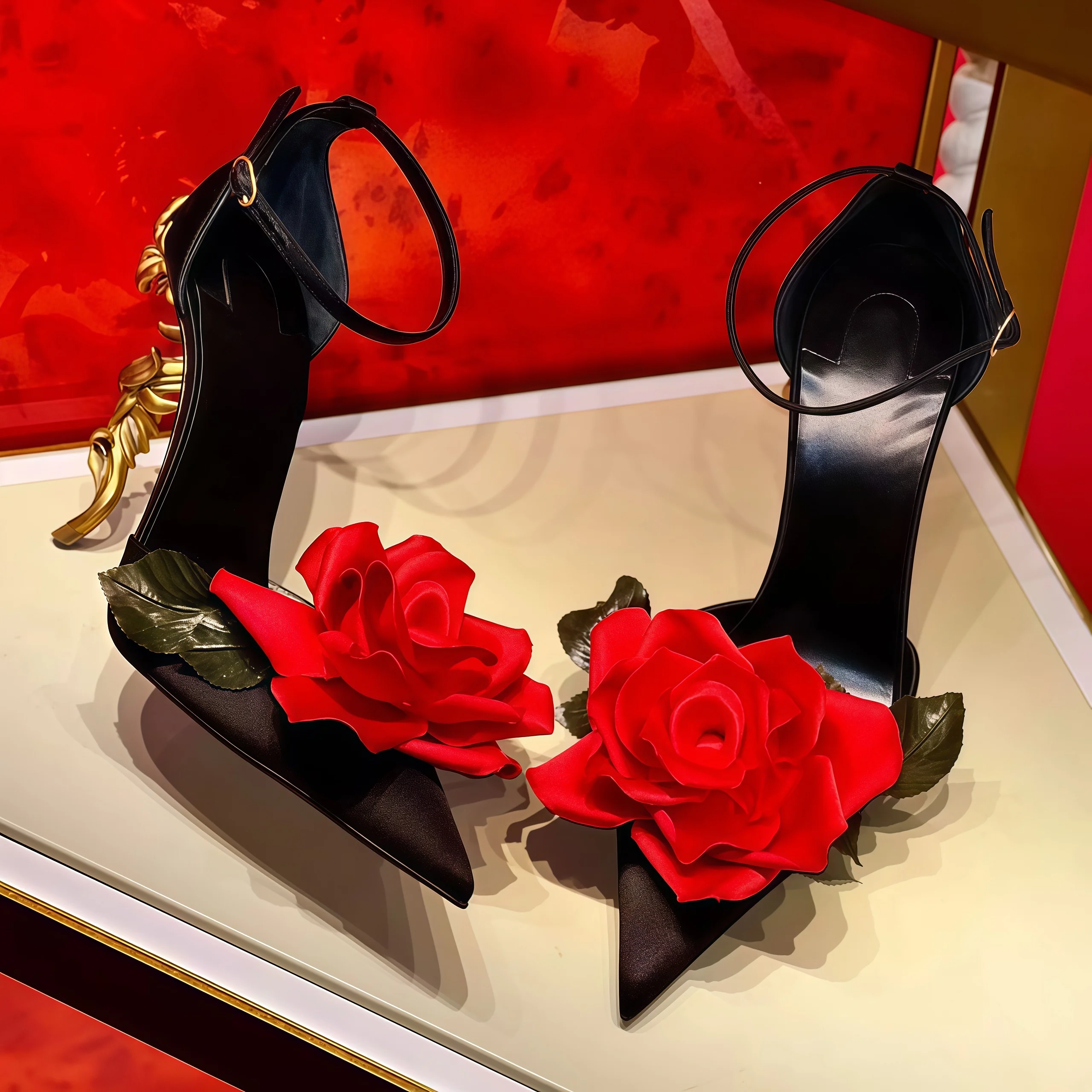 

Large Red Flower Women’s Pumps Metal Tortuous Strange high Heels Black Leather Pointed Toe Sandals Woman Wedding Party New Shoes