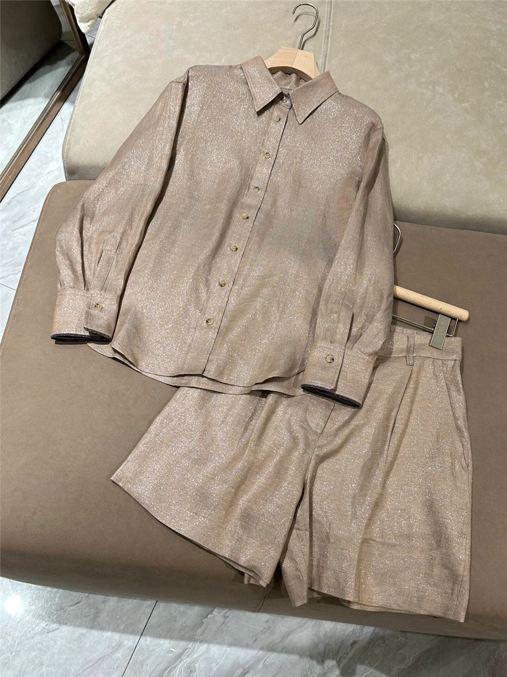 

Chic Commuter Women's Two-Piece Linen Top Shorts Set