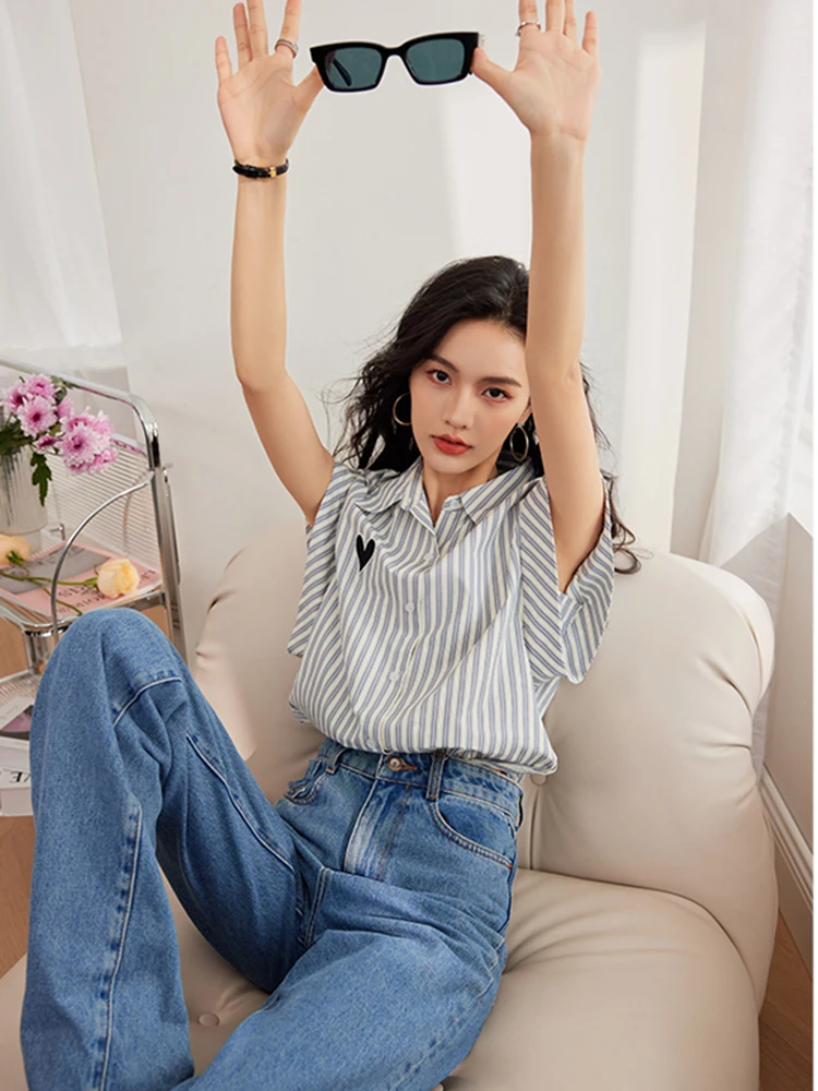 2024 New Fashion Striped Blouse Single-breasted Women Turn-down Collar Loose Casual Shirt Spring Summer