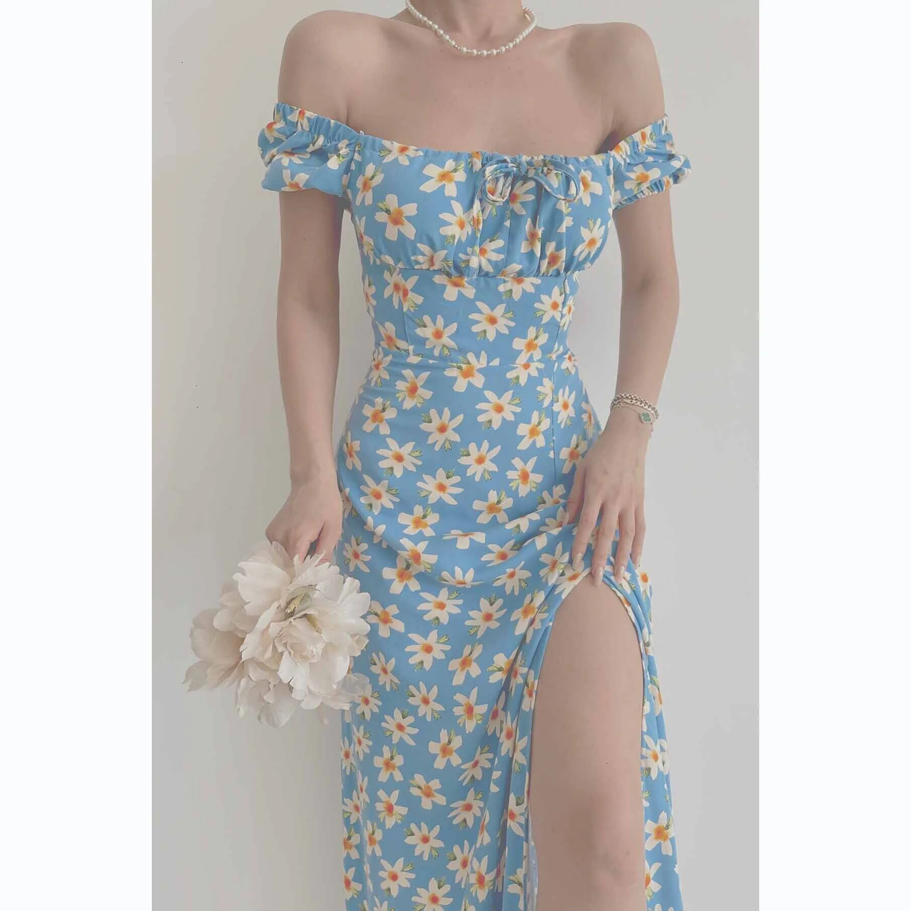

2025 Spring/Summer Ins Internet Celebrity New Small Floral Print Sexy Off Shoulder Dress 22150