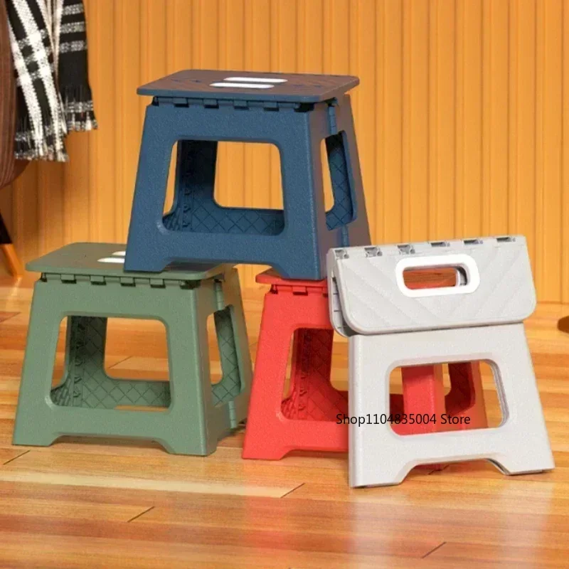 2025 كرسي سرج محمول قابل للطي خفيف الوزن للتخييم والصيد - مقعد صغير من البلاستيك السميك للبالغين والأطفال