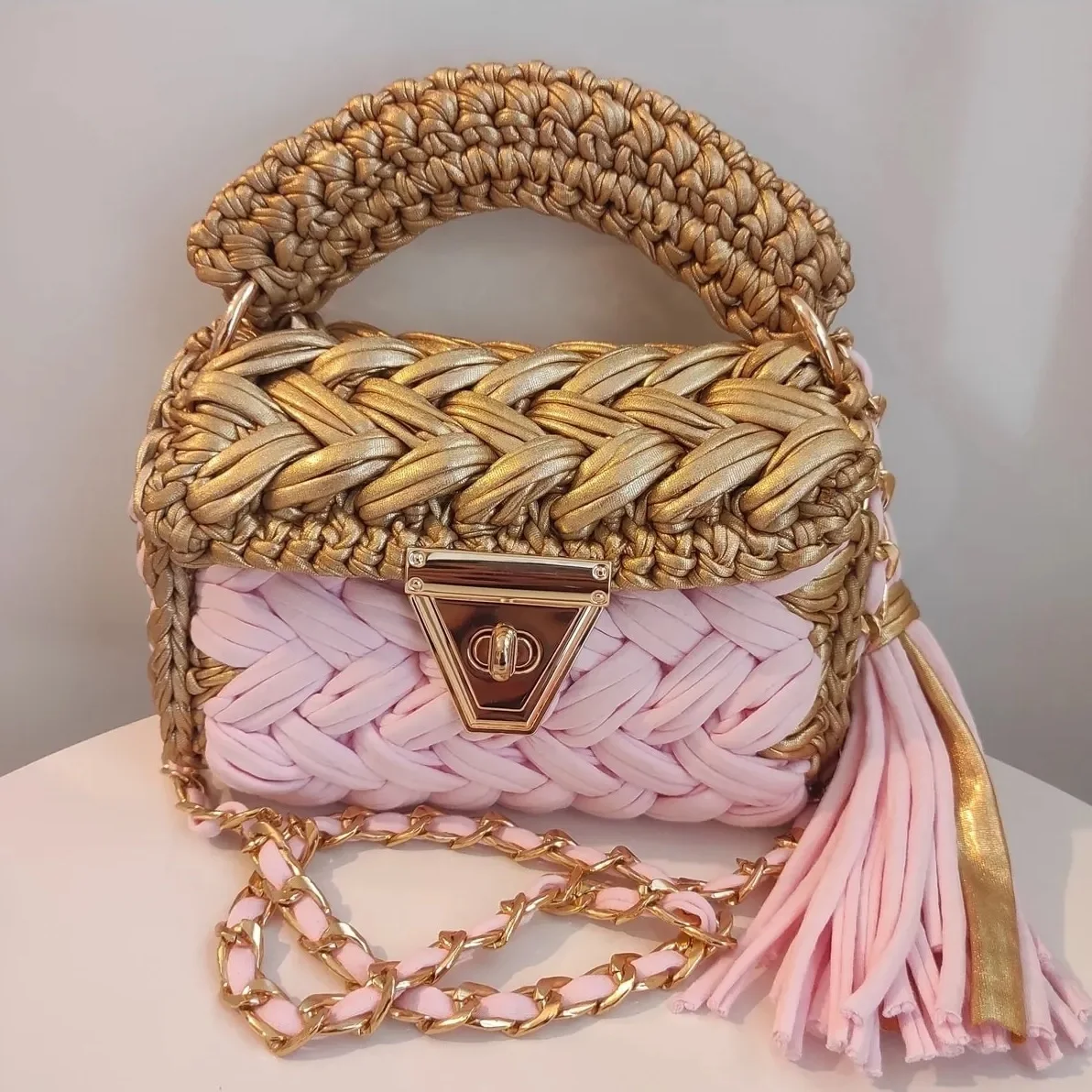 New Fashion Luxury Style Handmade Shoulder / Crossbody Bag For Women Crochet Handbag Knitted Messenger