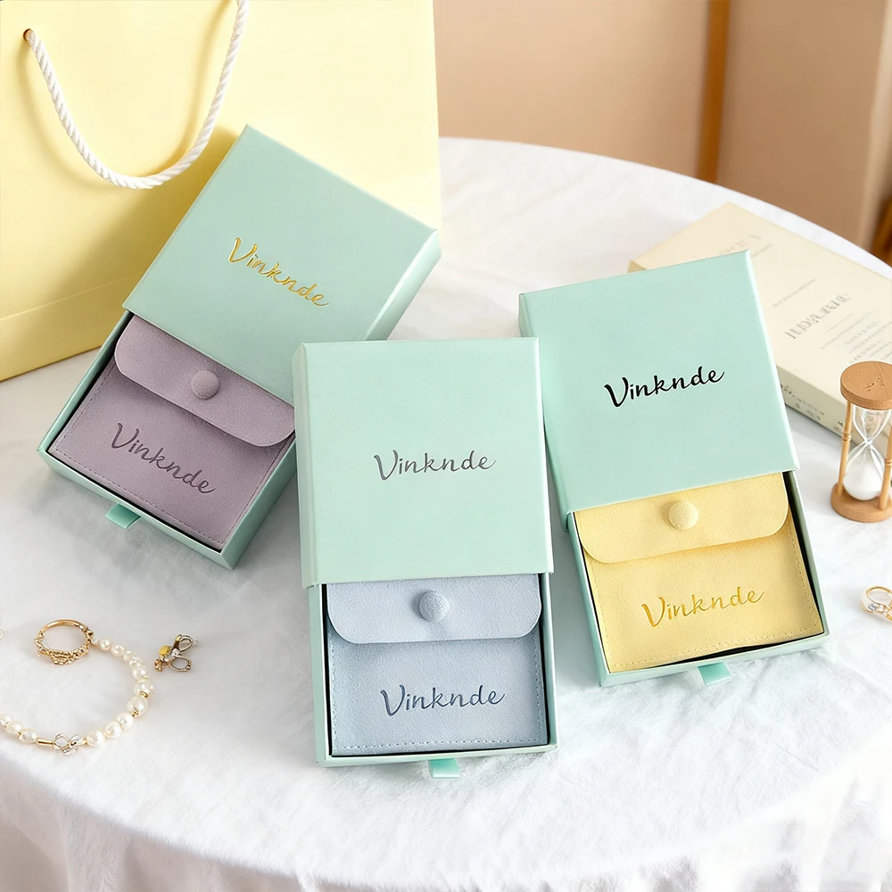 

Маленькие 9x9x1,7 см, роскошные серьги, браслет, ожерелье, чехлы для колец, подарочный ящик, картонная упаковочная коробка для ювелирных изделий с сумкой-защелкой