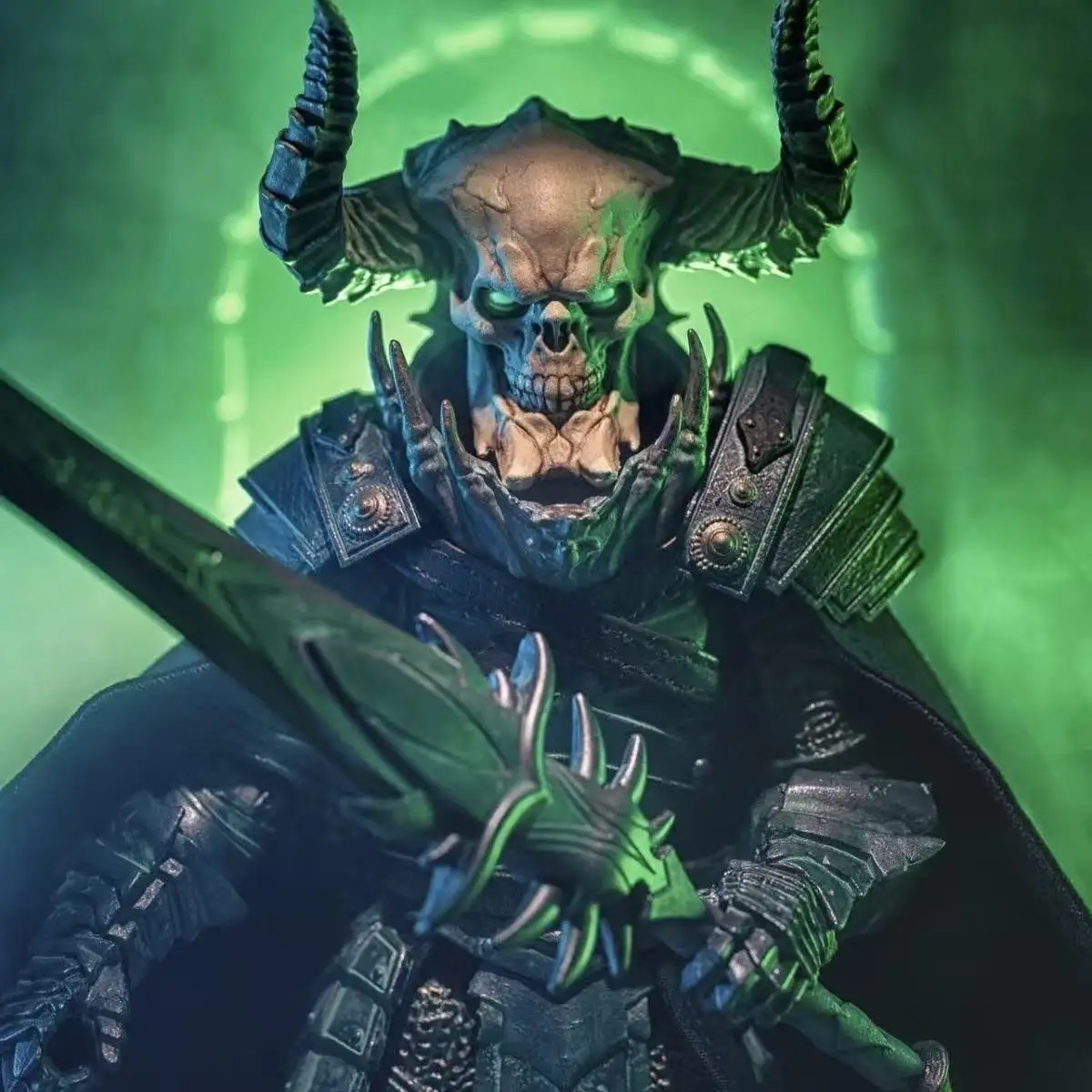 

Four Horsemen Limited Dark Prince Big-Headed Demon