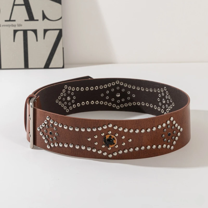 

Новый стильный ремень с заклепками, черный ремень с игольной пряжкой в стиле панк, универсальный и высококачественный женский ремень Y2k, мужской и женский джинсовый ремень