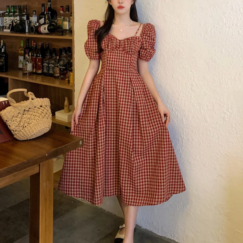 2023 Summer New Age-reducing French Square Collar Vintage Plaid Dress Luxury Designer Bubble Sleeves Slim Elegant Causal Skirt