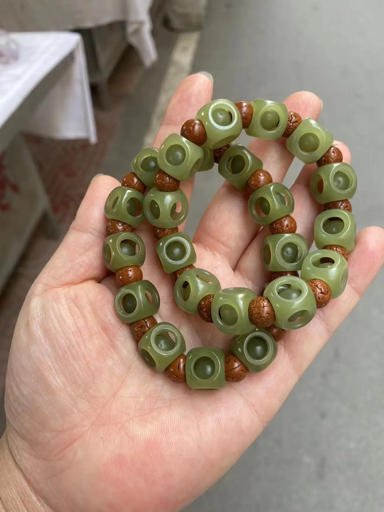 

Pure Natural Nephrite String Bangle exquisite Handwork Carved hollow out Hotan Jade Bracelet Jewelry Add certificate