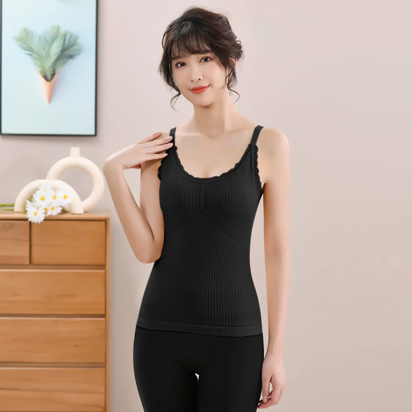 Winter sleeveless thermal double-layer tank top women's U-neck slim solid color built-in chest pad large tank top underwear