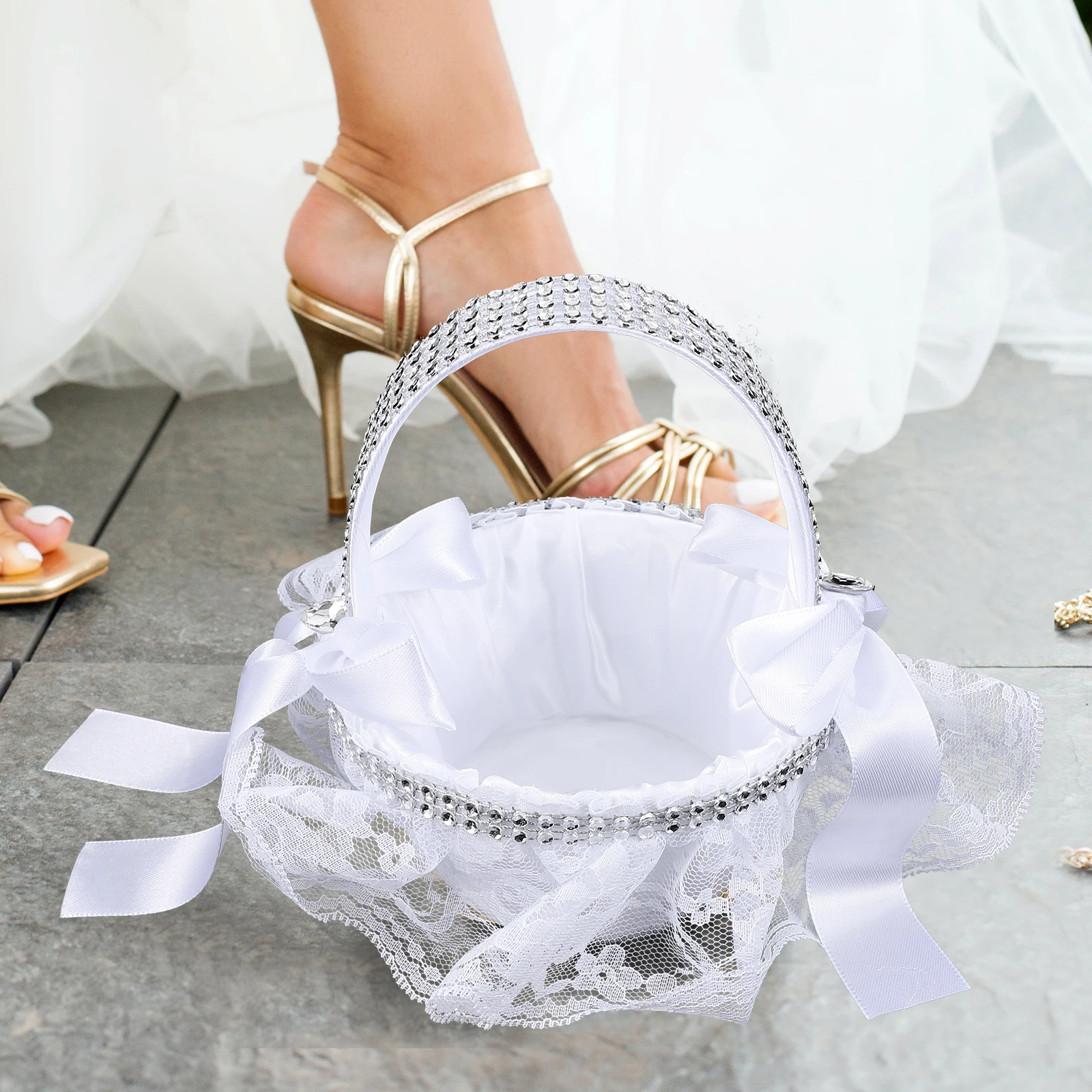 

Flower Girl Basket Wedding Ceremony Storage Cloth Lace Design Petal Holder Romantic Decor Elegant Flower Gift Display Home