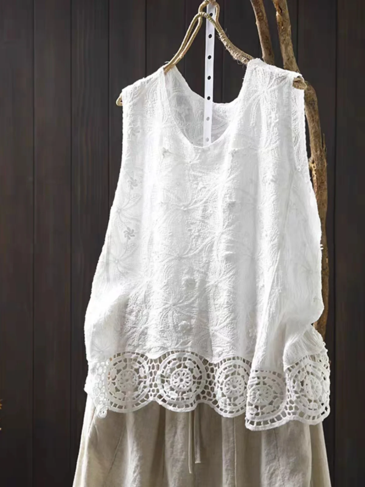 

Женский жилет из чистого хлопка с кружевной отделкой, свободный утягивающий летний художественный повседневный универсальный возрастной жилет