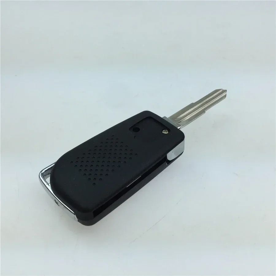 For the new Jin Hyun Mitsubishi Grandis Outlander wing God car keys modified folding key remote shell modification