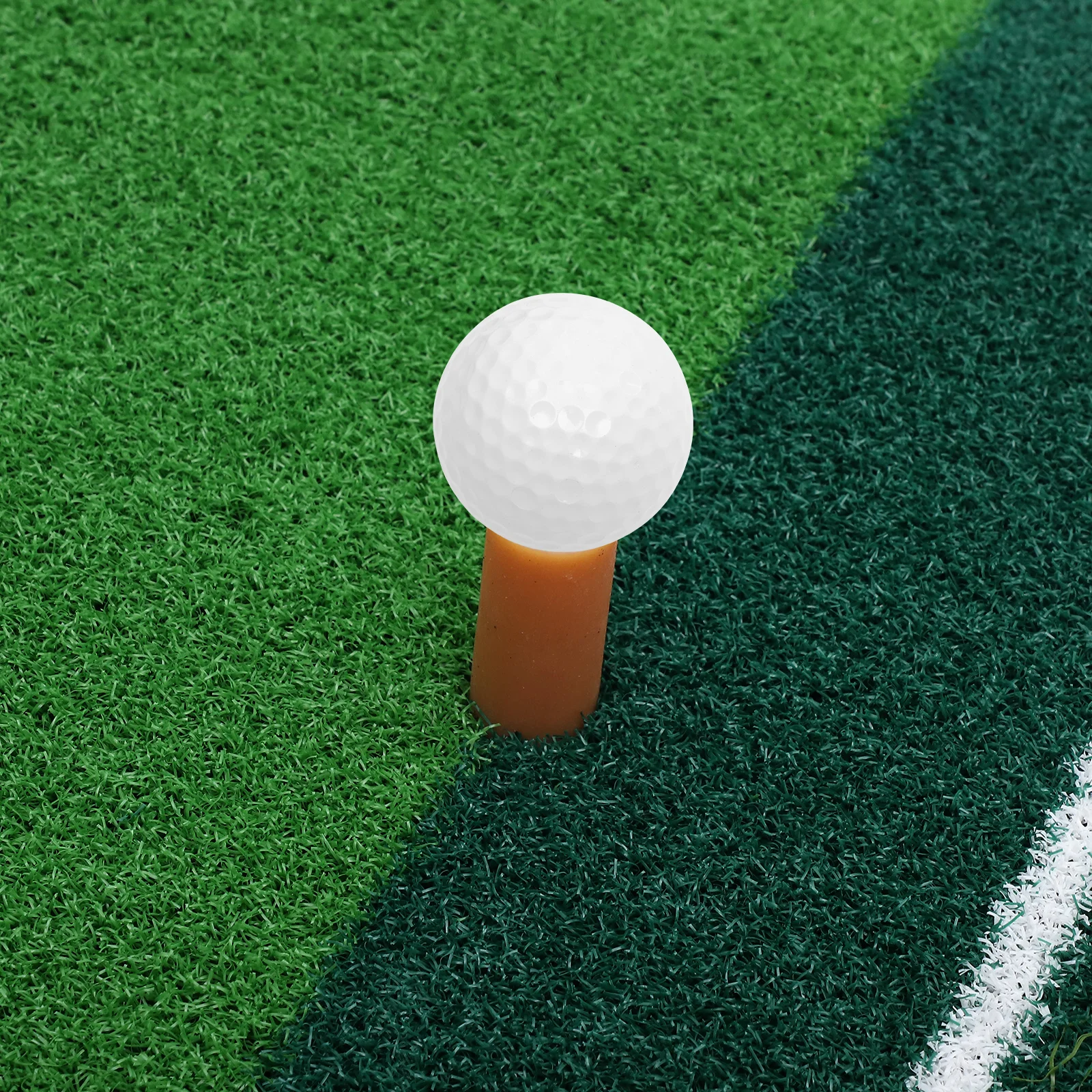 

2Pcs Durable Golf Hitting Mat 30x60cm Realistic Feel Indoor Outdoor Training Aid Perfect Gift for Players and Instructors