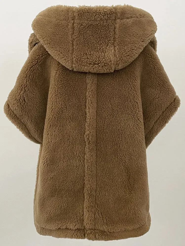 سيدة الخريف جديد الألبكة جاكيت بلا إكمام الإناث الفراء الحقيقي سترة المرأة الشارع الشهير مقنعين سميكة الدافئة المعتاد الصوف صدرية