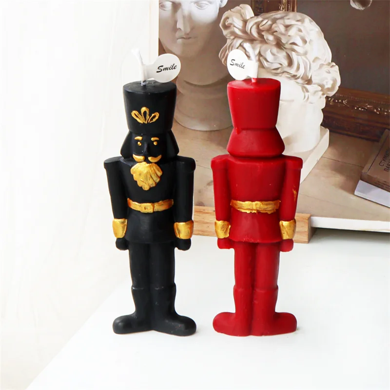 3D Nutcracker Soldier Silicone Candle Mold Western Solemn King Walnut Soldier Handmade Resin Wax Mold for Candle Making