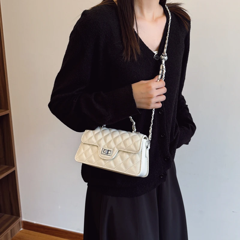 

Chic Messenger Bag Leather for Women Classic Elegant Crossbody Bag Shoulder Style Luxury Brand Handbags