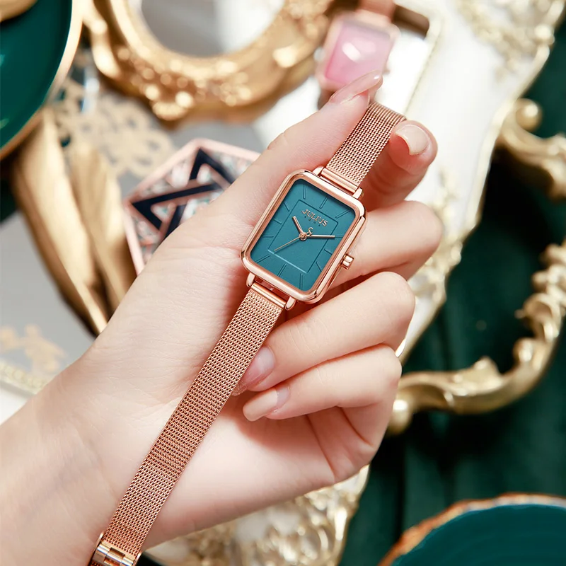 Square women's watches, trendy, stylish, simple, small square watches with steel straps, top ten brands of women's watches.