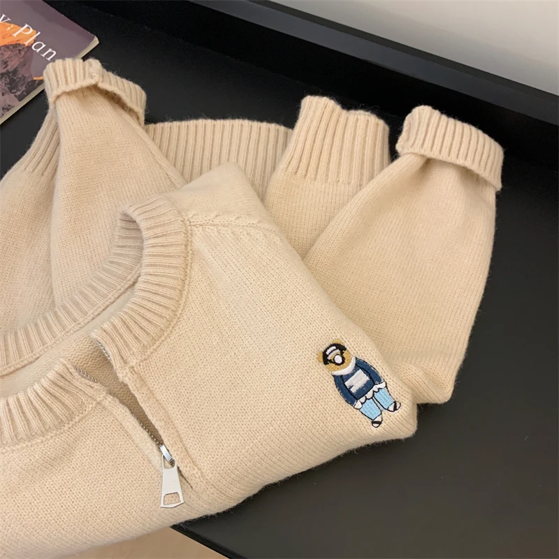 Women Zipper Cardigan O-neck Office Solid Tops Bear Embroidered Cardigan Sweater Women Long Sleeve Knit Sweater Autumn Winter