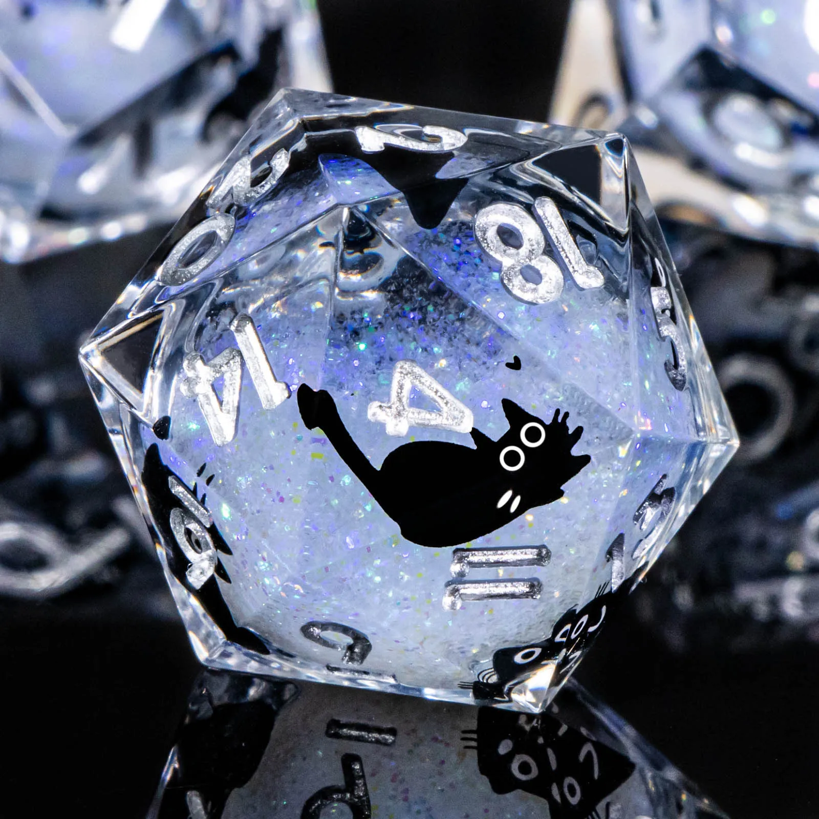 

Cat Liquid Core Dice Set DND, Sharp Edge Resin Dungeon and Dragon Dice Set, RPG Role Playing D and D Dice D20 D12 D10 D8 D6 D4