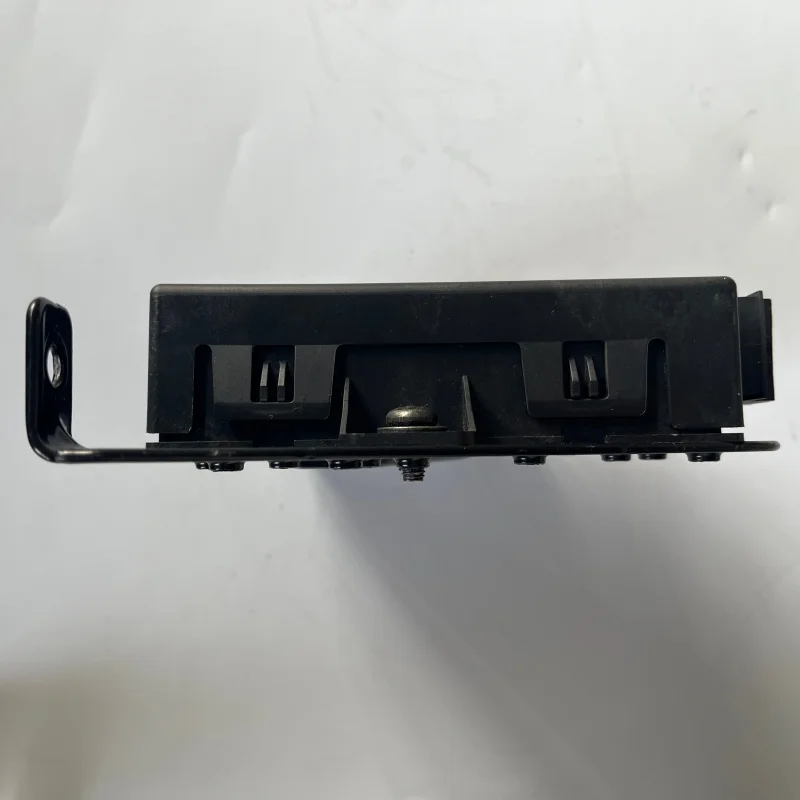 2711461Scania G440 Truck Part Body Control System COO7 500 RPM ECU Control Module Coordination Controller view 4