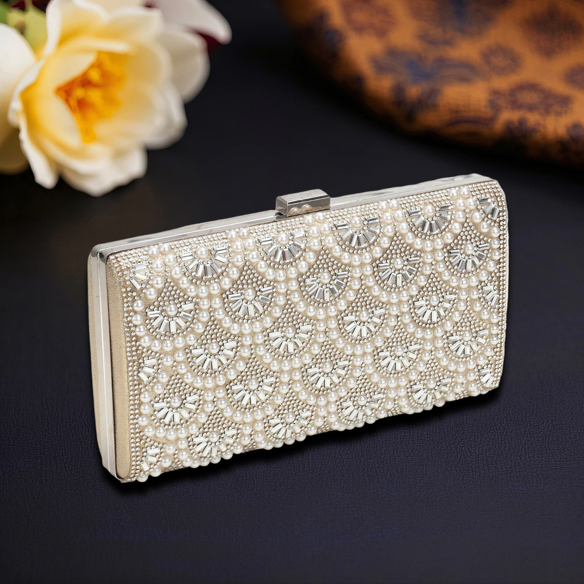 

Elegant Sequined Clutch Purse with Sparkling Rhinestones for Formal Events and Special Occasions like Gala and Ball