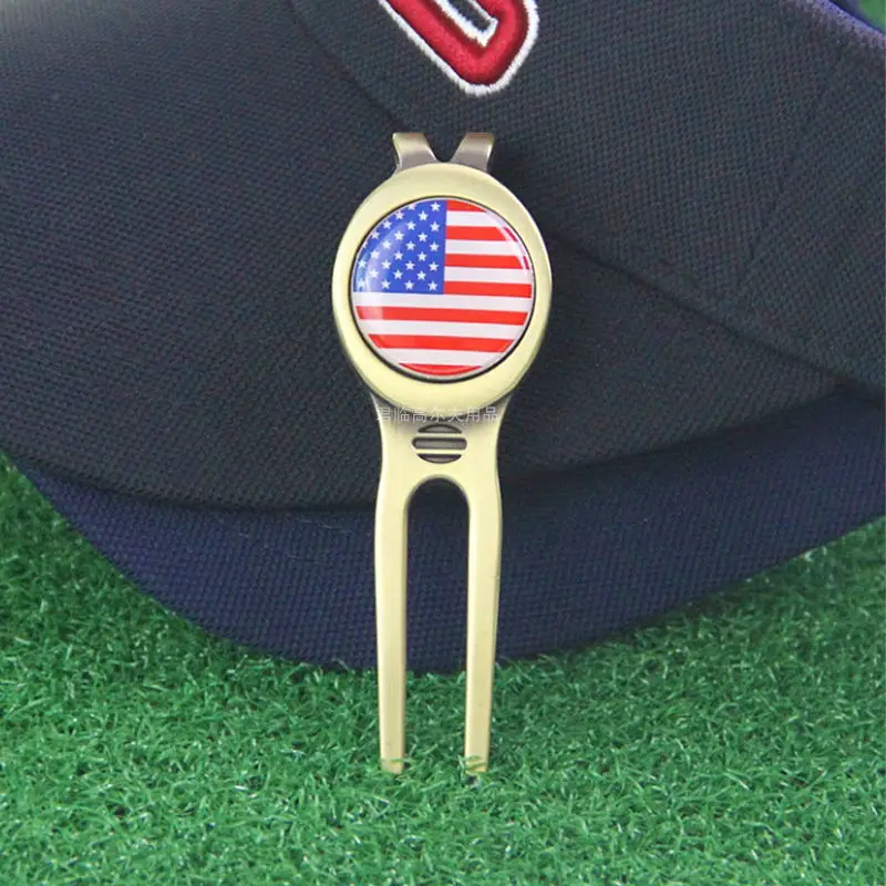 

1 шт., инструмент для ремонта гольфа Divot с мячом для гольфа, очиститель канавок для гольфа, аксессуары для гольфа, тренировочные пособия с зеленой вилкой