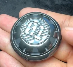 Space-time badge mechanical ratchet coin can be pressed 01edc fingertip gyro metal decompression toy.